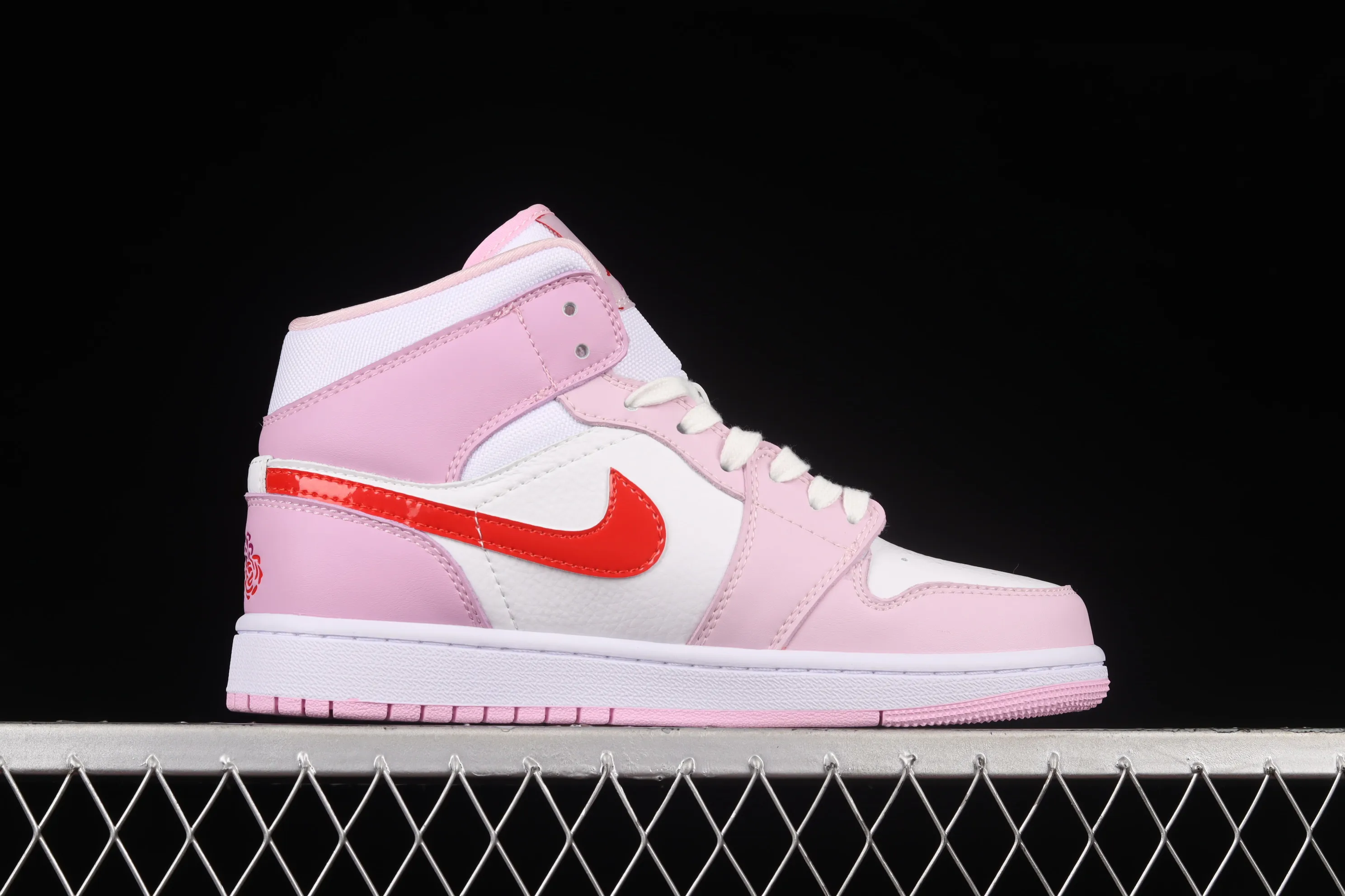 All categories Air Jordan Jordan series basketball shoes Air Jordan 1 Mid Z version Air Jordan 1 Mid "Valentine’s Day" AJ1 Joe 1 Valentine’s Day Chinese basketball shoes DR0174-500